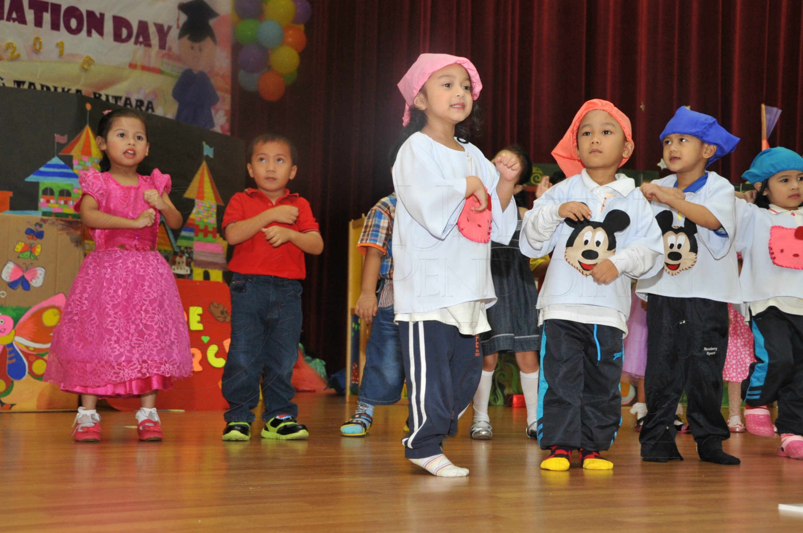 PRO15 163 KONVO HAS 0677